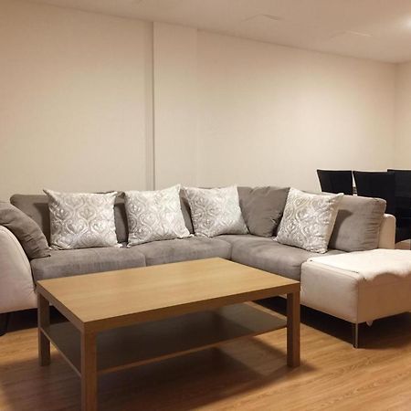 Ochiltree Apartment Glasgow Eksteriør billede